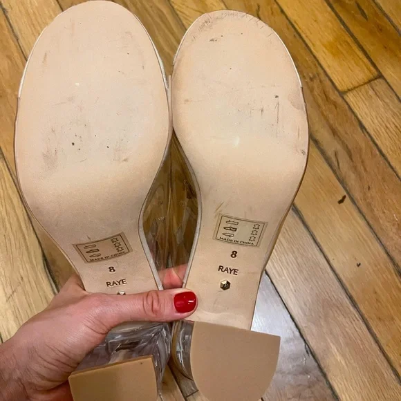 New never worn. Very beautiful with short dress or with business style . - Picture 5 of 8